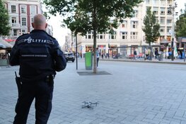 Peter R. de Vries neergeschoten op Lange Leidsedwarsstraat, verdachte voortvluchtig
