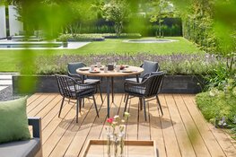 Shoppen bij de Megastore in Heerlen