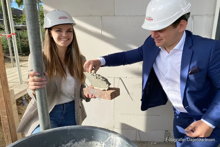 Eerste steen gelegd bij bouw woonzorglocatie voor mensen met dementie in Heerlen