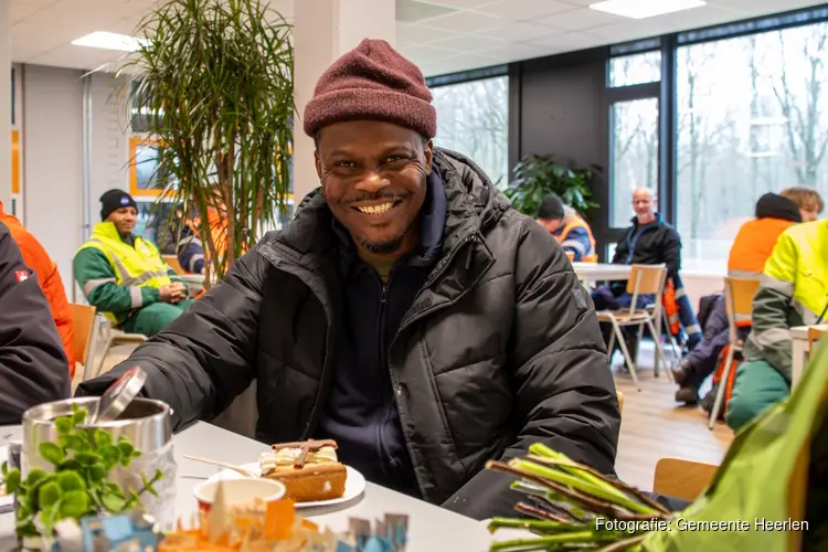 Bovengrondse Vakschool bereikt mijlpaal: 500e deelnemer stroomt uit naar vaste baan