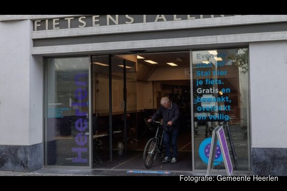 Fietsenstalling langer open