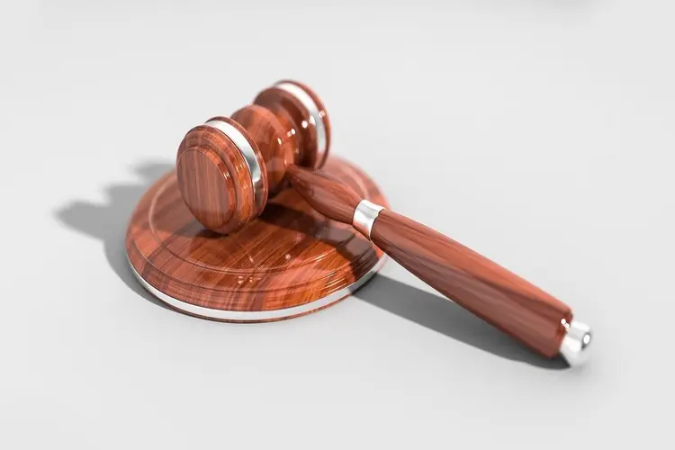 OM eist 5 jaar onvoorwaardelijk met aftrek voorarrest en TBS met dwangverpleging voor poging doodslag op man en vrouw in Voerendaal