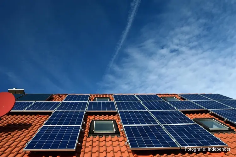 Zonnepanelen leveren steeds minder op: Limburgse huishoudens gemiddeld € 253 minder opbrengst in 2027
