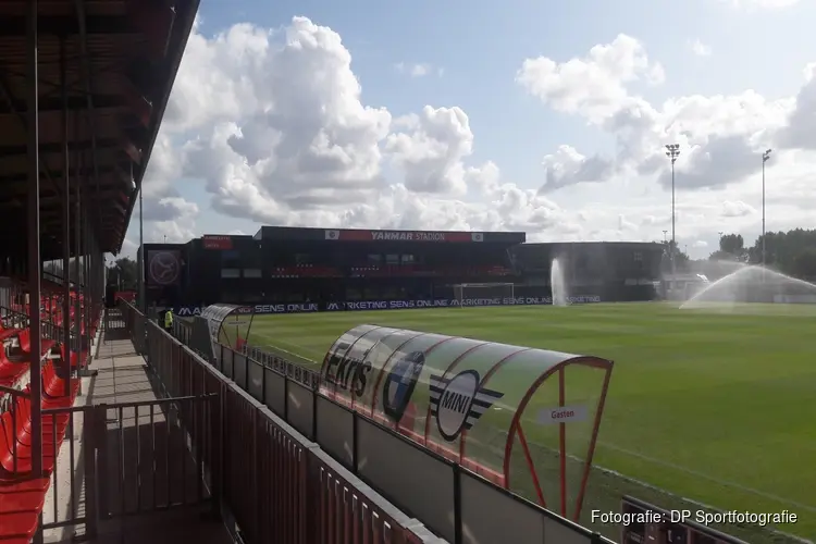 Opnieuw averij voor Almere City FC, Van den Hurk maakt hattrick voor Roda JC